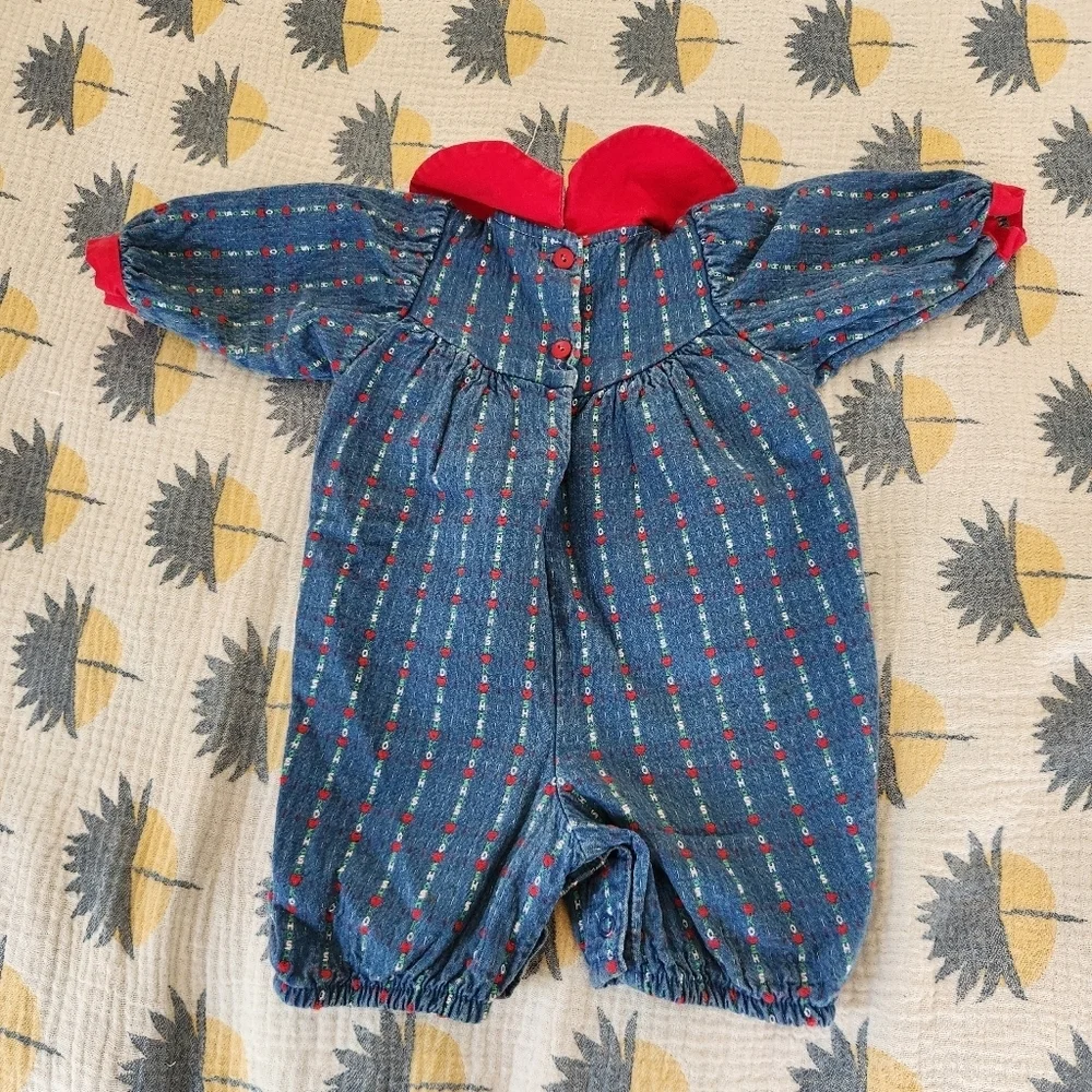 OshKosh B'Gosh Vtg Demin Romper Embroidered Logo 6-9 Mo Collar Made In USA Snap